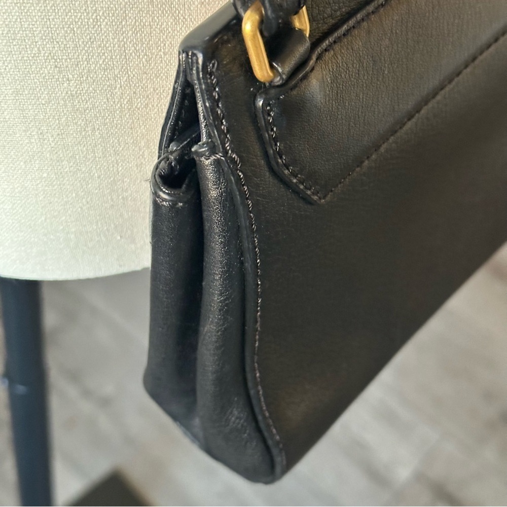 💎MCM SNAKE SKIN LEATHER CROSSBODY BAG💎 - Picture 5 of 11